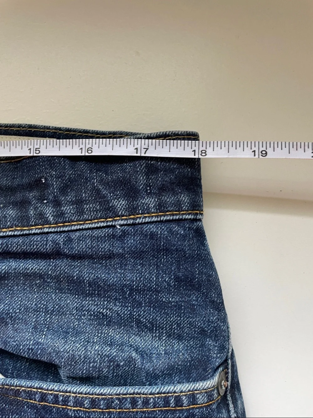 Dark Denim Heritage Workwear Slim Button Fly Jeans 35 Imogene & Willie Barton
